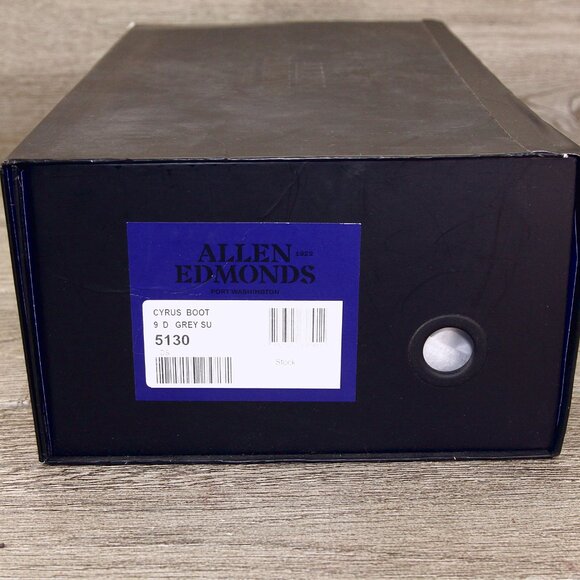 * NIB * $425 Allen Edmonds CYRUS Chukka 9 D Grey Suede * add $15 AE Cedar Trees main image 8